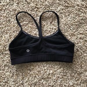 Lululemon black Flow Y sports bra